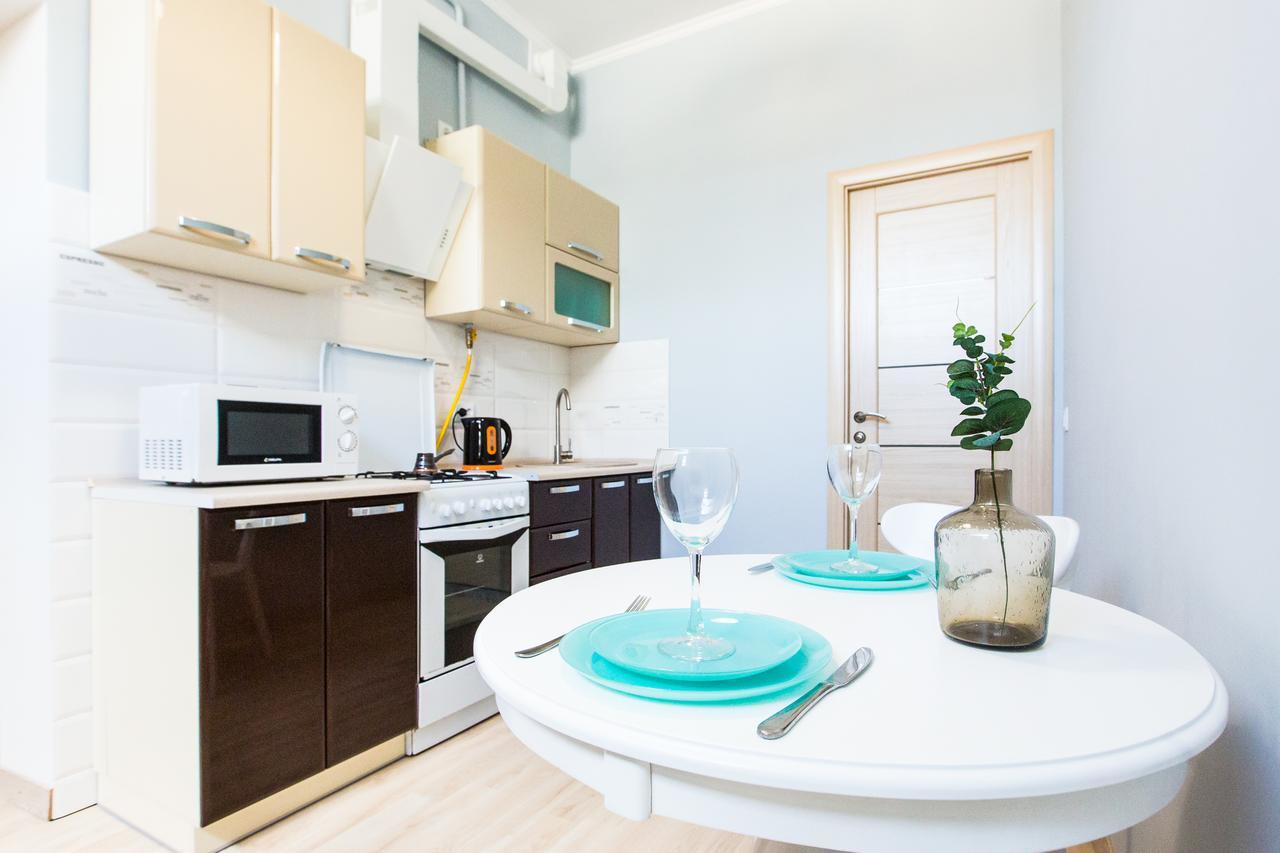 1 Bedroom Apartment Near Elizabeth'S The Cathedral Lviv Exterior photo